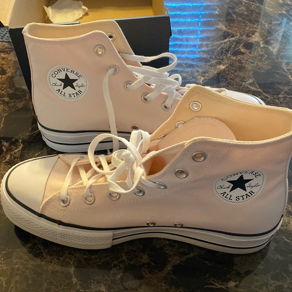 Converse Hi lift